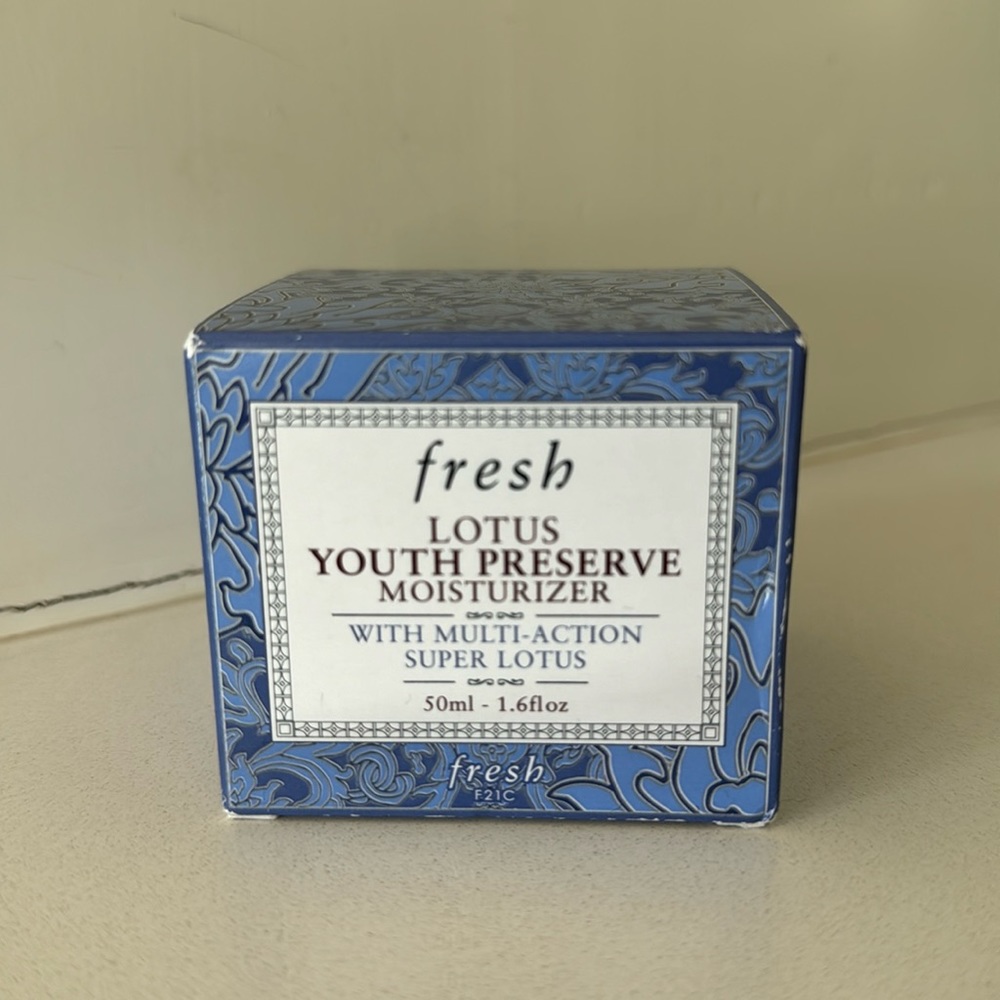 Fresh Lotus youth preserve moisturizer, 50 ml, 1.6 fl oz Brand New